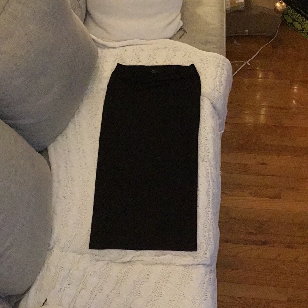 Black Midi Skirt Forever 21